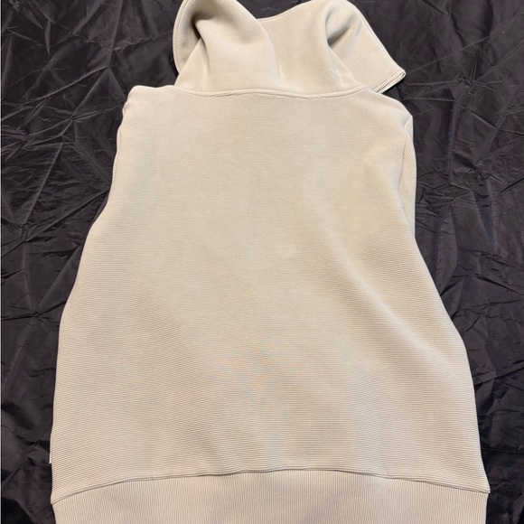 Varley Vine Half Zip pullover - Picture 2 of 4